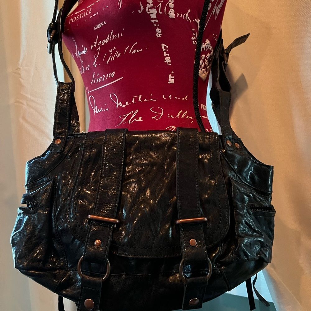 Black Leather Women's Bag vintage bcbg maxazria - Picture 1 of 6